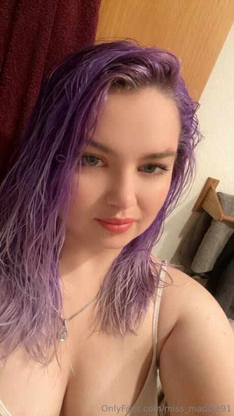 Shadow Queen91 pornstar beautiful photos