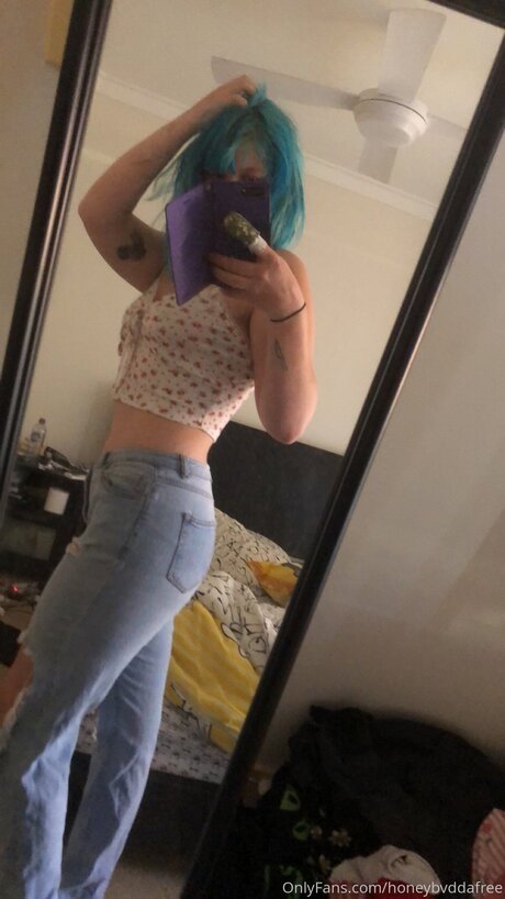 Honeybvddafree star xxx photos