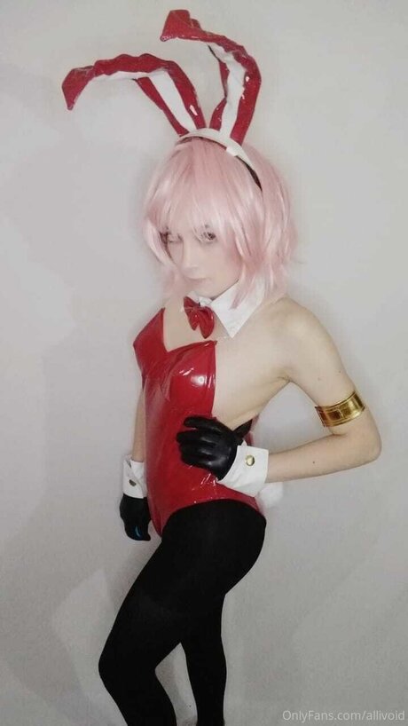 Alliallivoid star naked photos