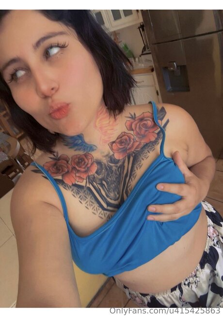 U415425863 perfect pornstar img