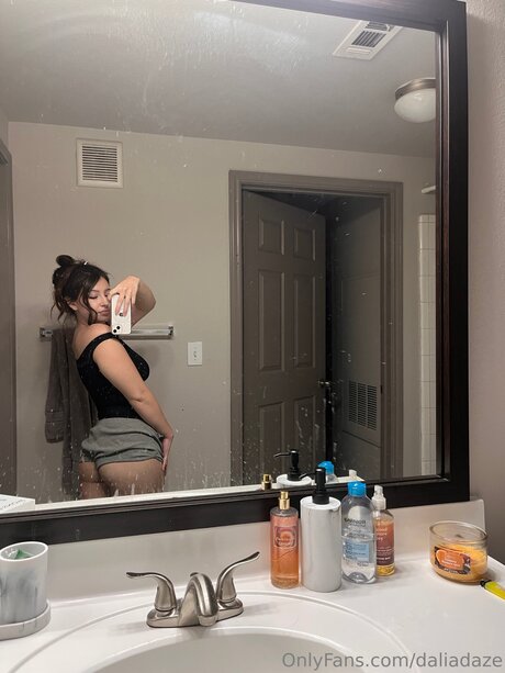 Daliadaze high quality actress picture