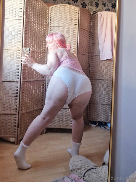 Charlottebunnybun nice actress pictures