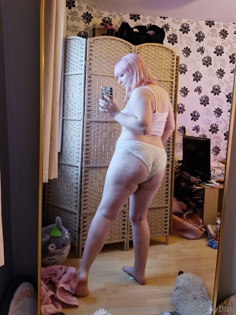 Charlottebunnybun exclusive pornstar galleries