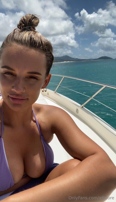 Allidore pornstar adult photos