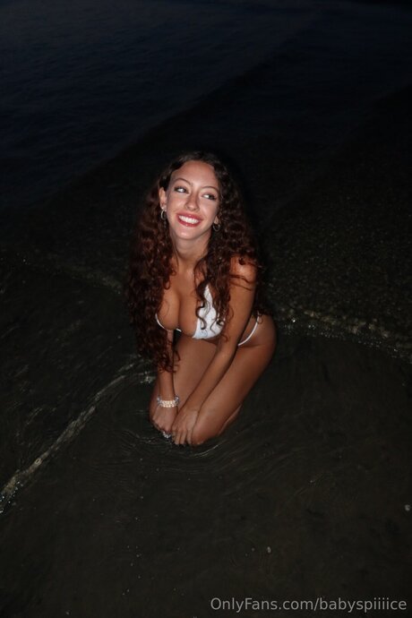 Coralcapri nudes pornstar pictures