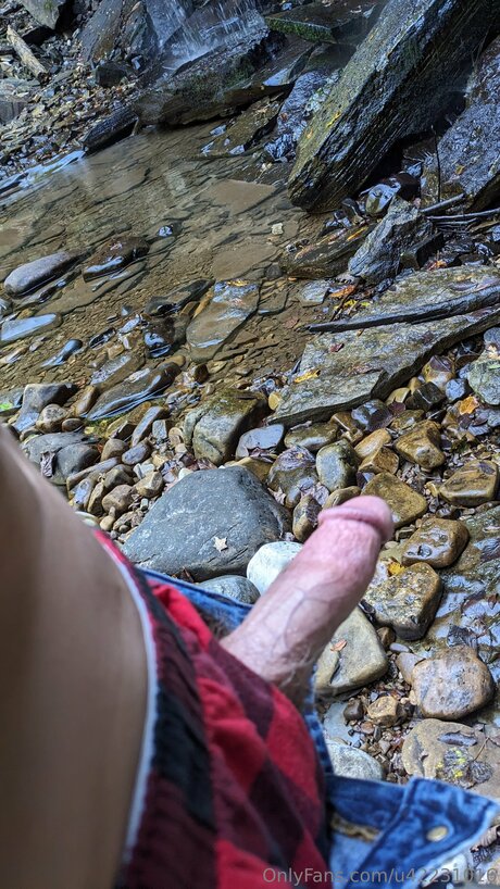 U42231016 free actress galleries