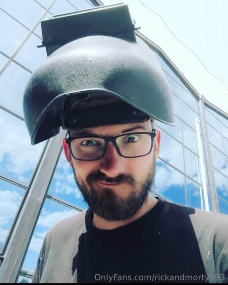 Mickey93 model nude img