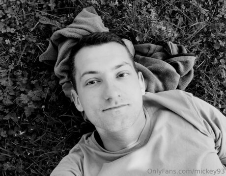 Mickey93 model porn pic