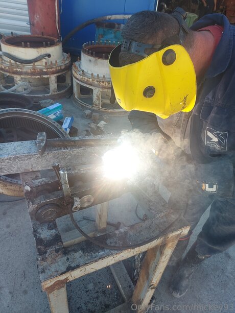 Mickey93 pornstar erotic image