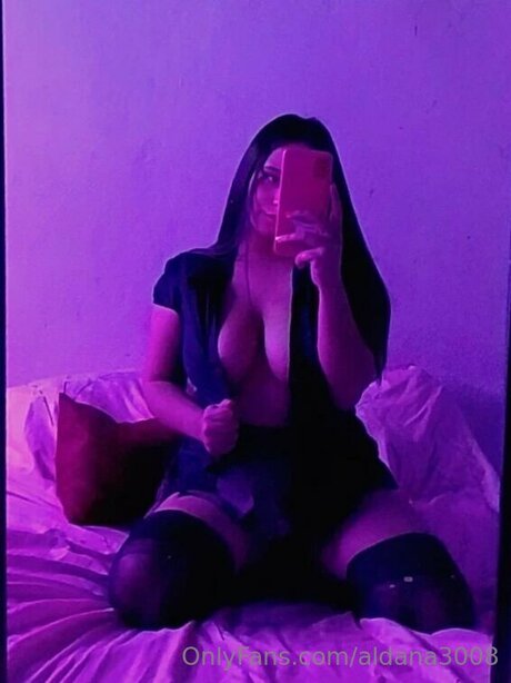 Lucreciaaldana model nice photo