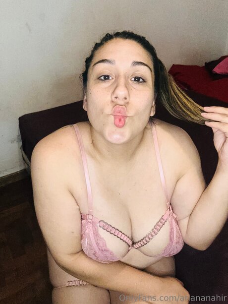 Arisnai perfect pornstar pics