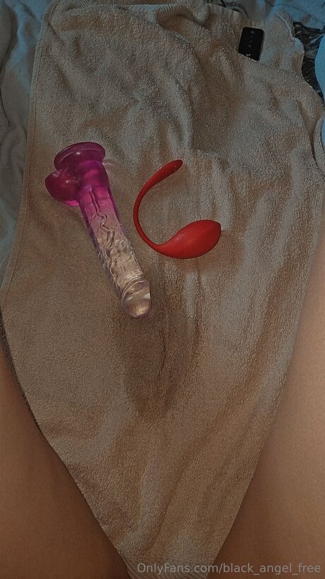 Black Angel Free xxx pornstar photos