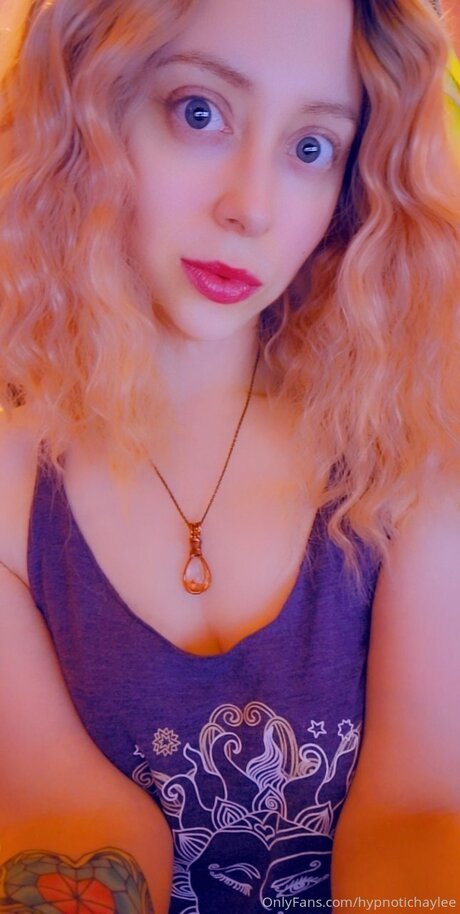 Goddesshaylee model pretty photo