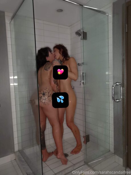 Dumbcuntfree pornstar naked img