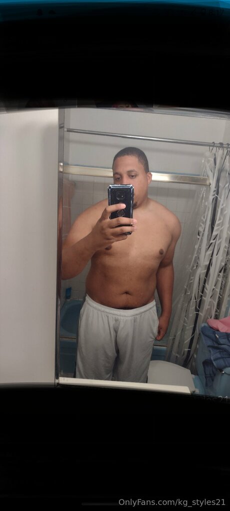 Kg Styles21 hot star img