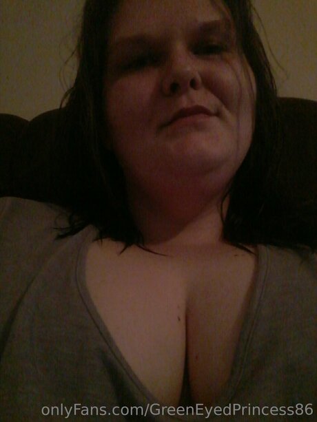 Greeneyedprincess86 sex pornstar image