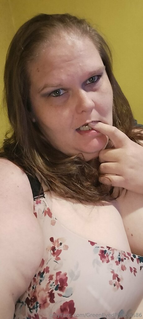 Greeneyedprincess86 high quality pornstar pics