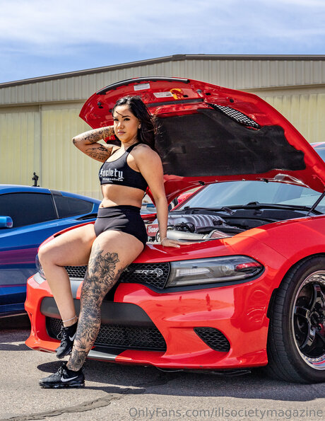 Illsocietymagazine pornstar nice img