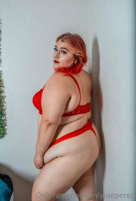 Illsocietymagazine naked star archive