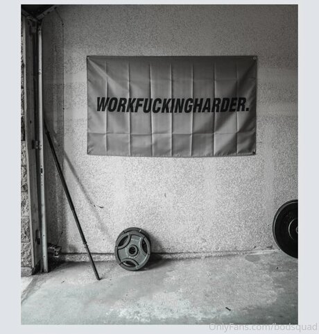 Bodsquad model pornographic pictures