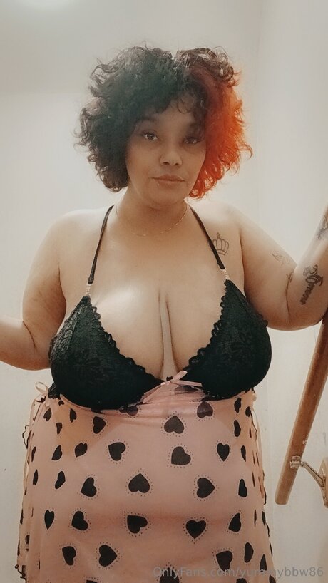 Yummybbw86 exclusive actress photos