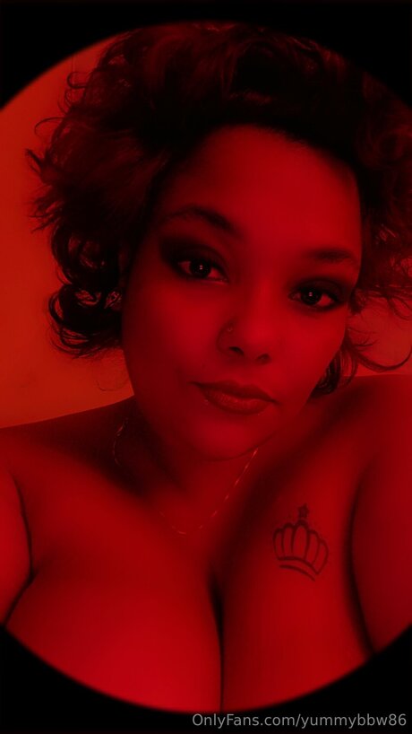 Yummybbw86 model exclusive pic