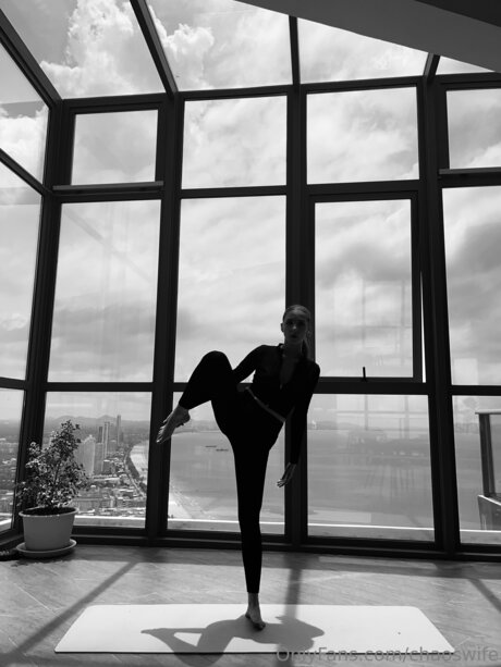 Chaoswife model sex photos