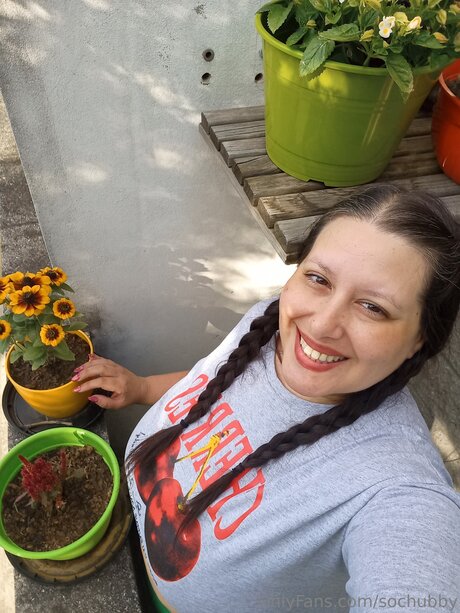 Sochubby nudes pornstar pics