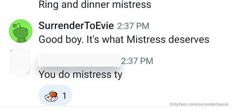 Surrendertoevie nude star image