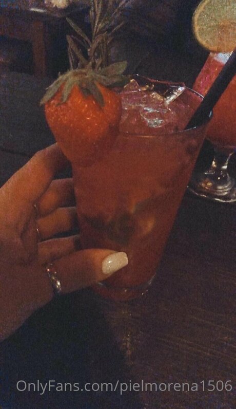 Pielmorena1506 erotic model pic