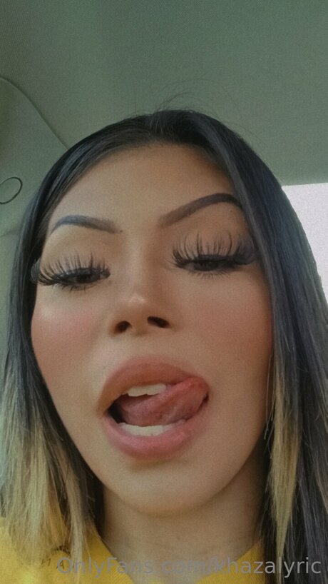 Anihsyt star top img