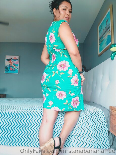 Mrs Anabananafree xxx pornstar img