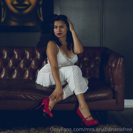 Mrs Anabananafree star free img