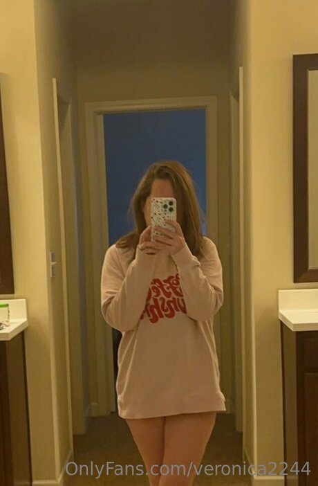Veronica2244 pornstar art pics