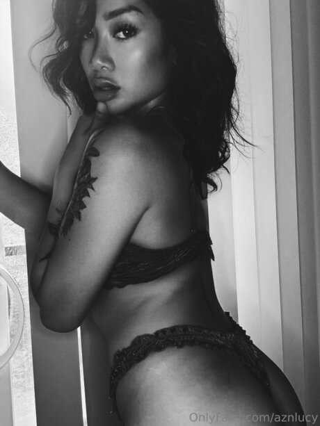 Aznlucy pornstar erotic images