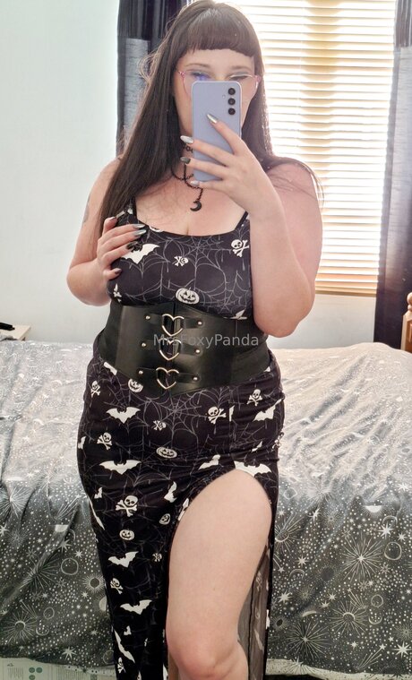 Mrsfoxypanda free model pictures