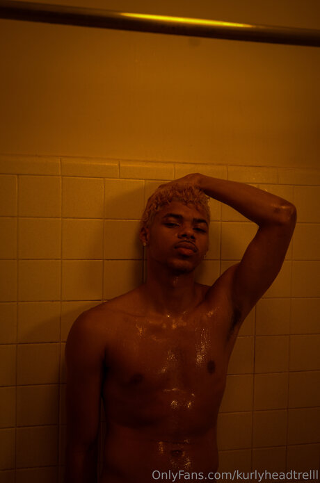 Kurlyheadtrelll model perfect images