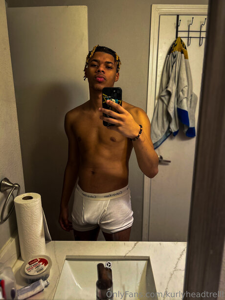 Kurlyheadtrelll model nice images