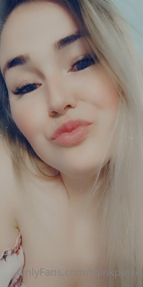 Thinkpinkk pornstar sex image