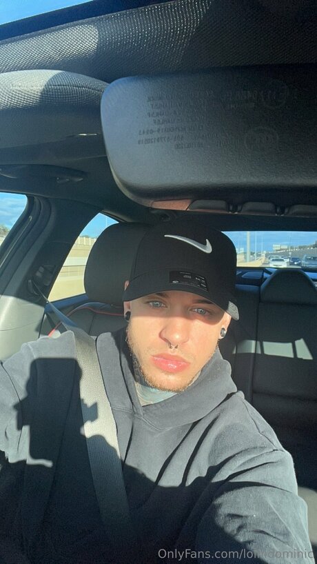 Ftmonlytrans naked star pics