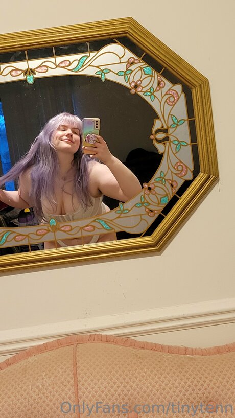 Tinytenn pornographic model img