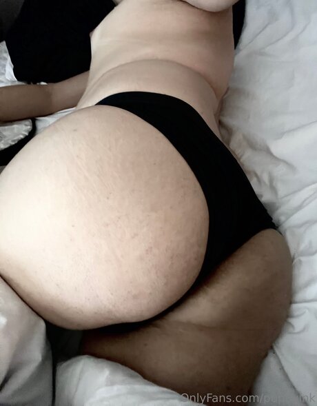 Spitstring naked star photos