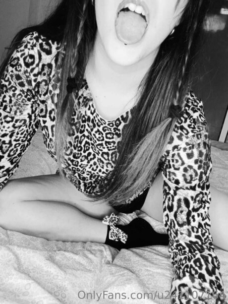 U241107164 sex pornstar pictures