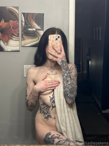 Sadieselena high quality pornstar pics