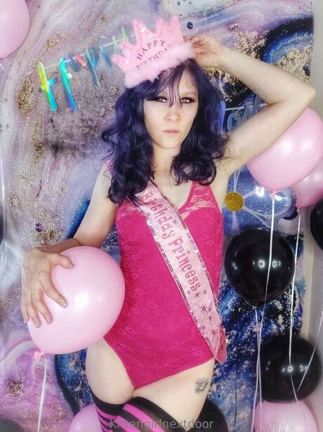 Kittengirlnextdoorfree best model image