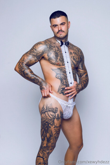 Xewyhdezz model high quality image