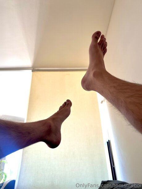 Tomstr8boi erotic model photo