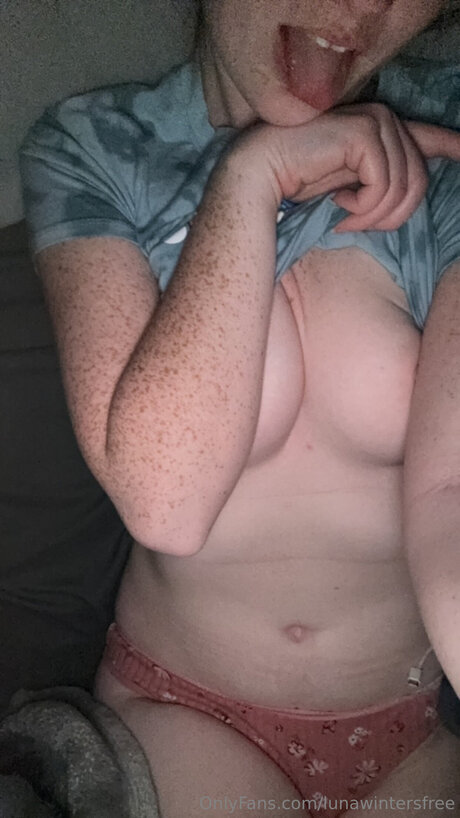 Lunawintersfree exclusive actress photos