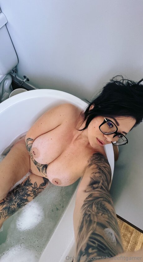 muscle girls onlyfans top pic