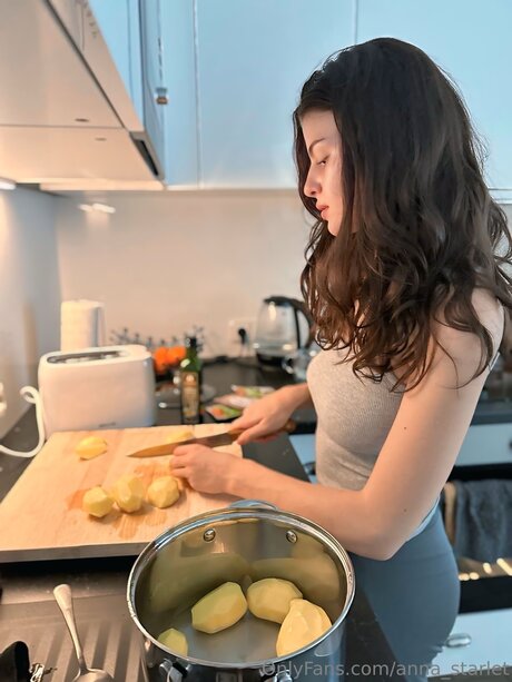 Anna Starlet pornstar free pics